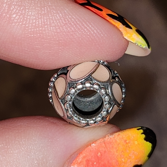 Pandora Pink Butterflies Charm - Picture 4 of 4